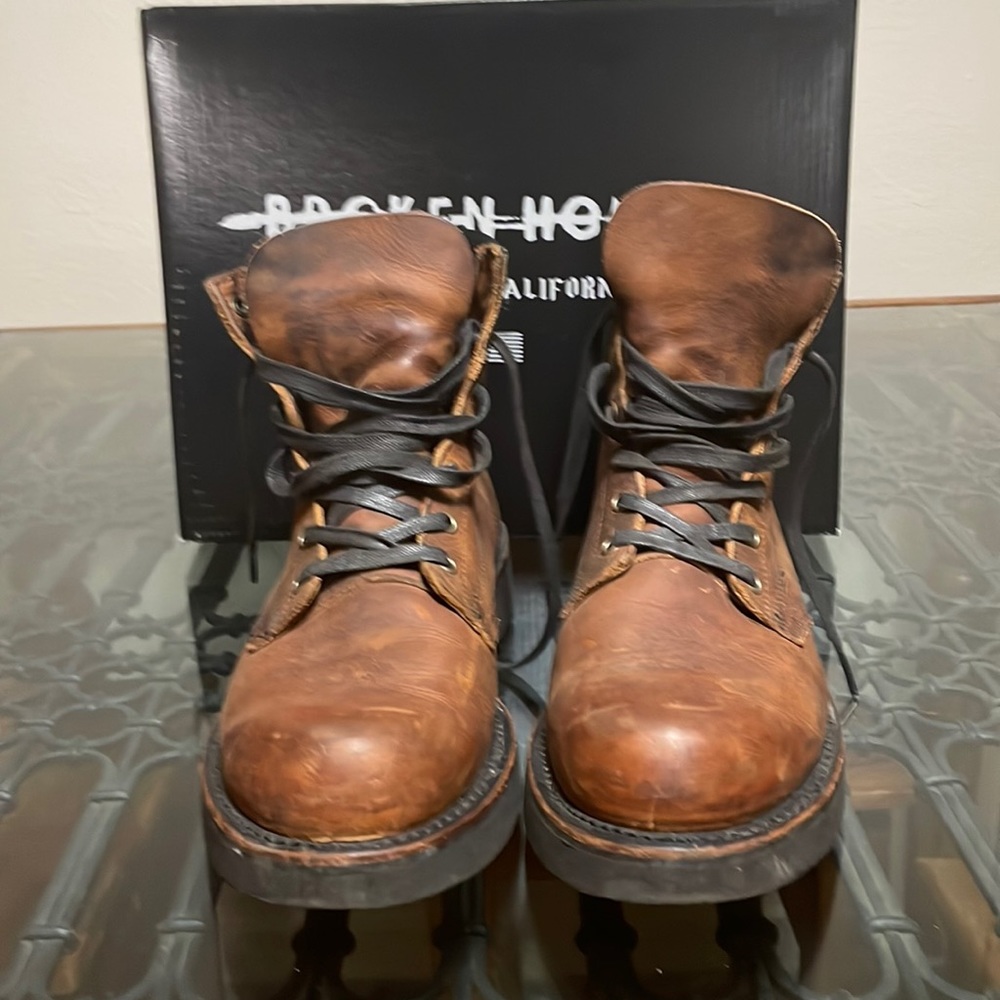 Broken Homme Brown James Boot size 10